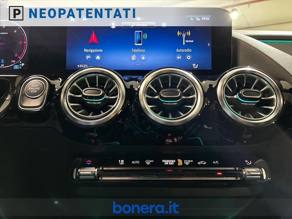 Mercedes GLA 180 180 D AMG Line Premium Plus 8G-DCT