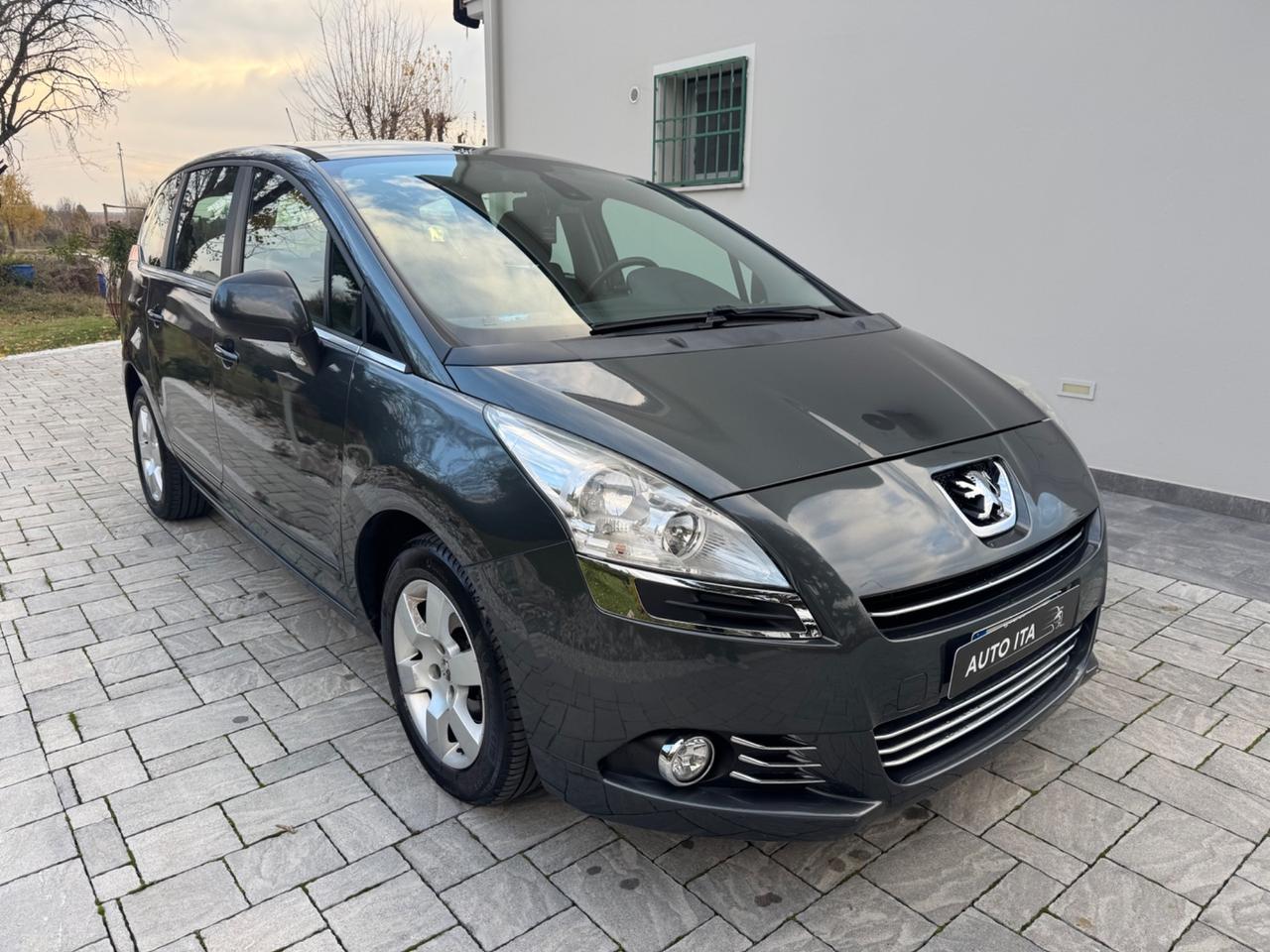 Peugeot 5008 1.6 HDi 112CV Business OK NEOPATENTATI
