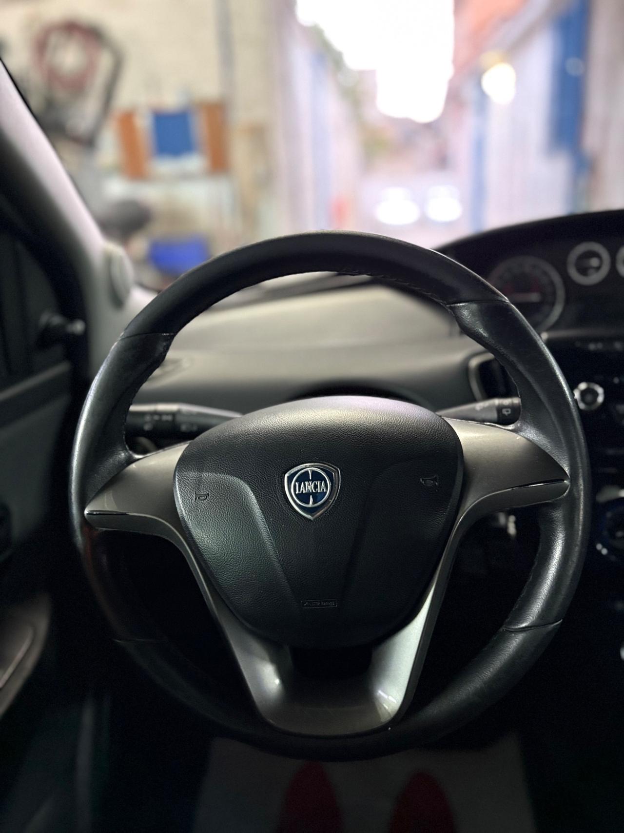 Lancia Ypsilon 1.2 GPL Ecochic Elefantino 69cv