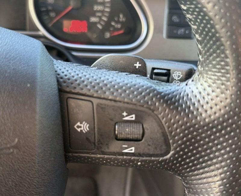 Audi Q7 Q7 3.0 V6 TDI 233CV quattro tiptronic ** 7 POSTI ** ** OFFERTA RISERVATA SOLO PER OPERATORI DEL SET