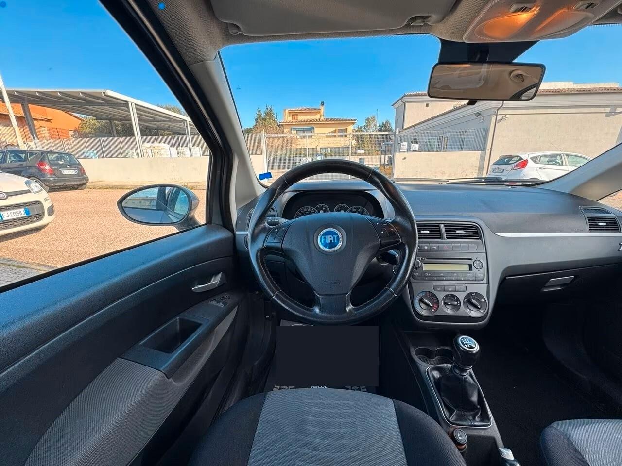 Fiat Punto 1.2 8V 5 porte Street ok neo patentati