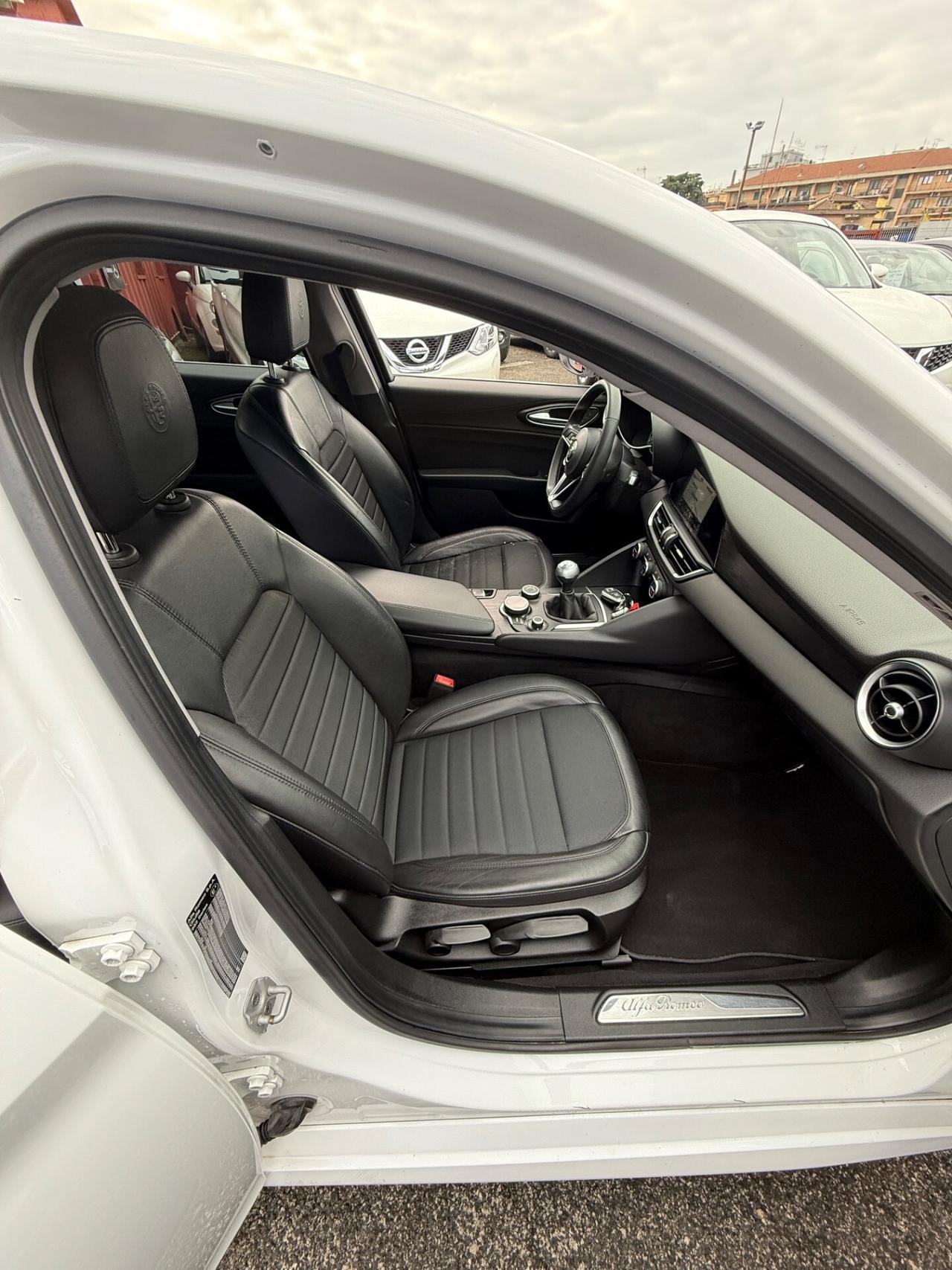 Giulia 2.2 180 CV/sport /rate/permute/E6