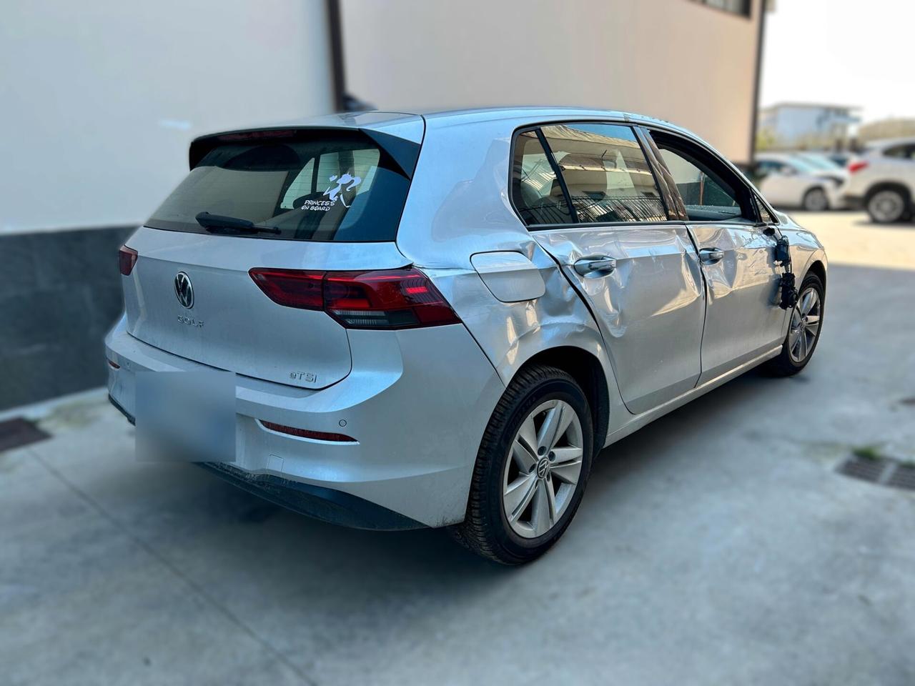 VW Golf 1.0 TSI 110CV DSG - 2020 Incidentata