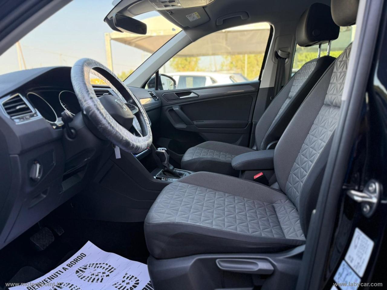 VOLKSWAGEN Tiguan 2.0 TDI 150CV SCR DSG R-Line
