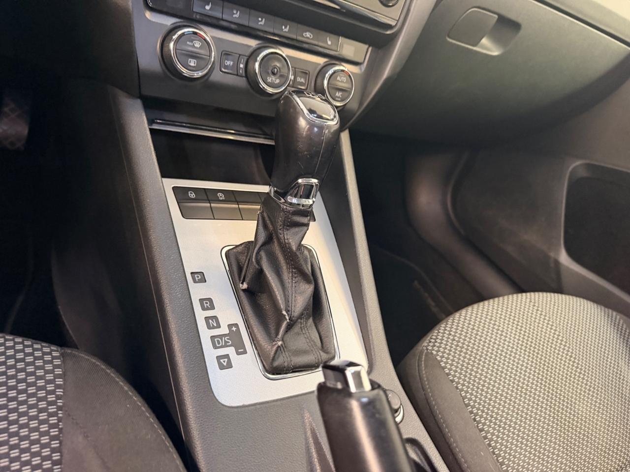 Skoda Octavia 1.6 TDI CR 105 CV DSG Wagon Executive