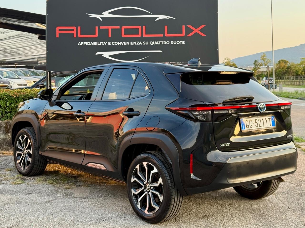Toyota Yaris Cross 1.5 Hybrid 5p. E-CVT Premiere