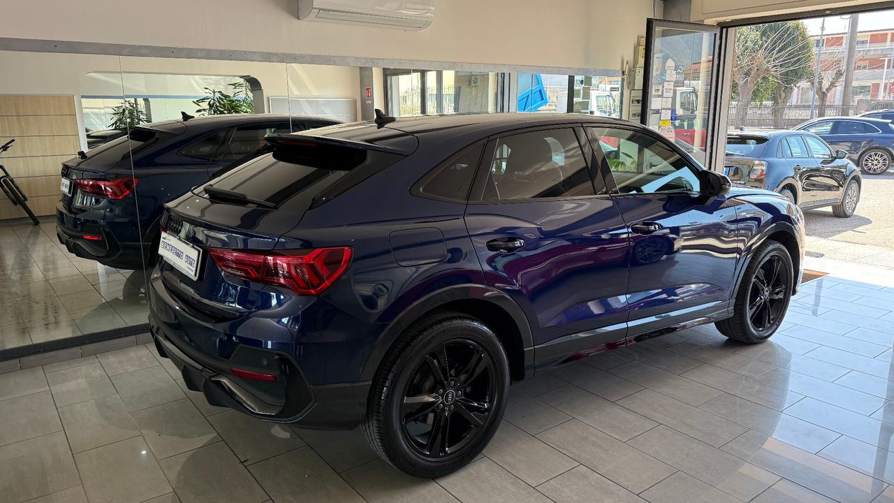 Audi Q3 SPORTBACK 35 TDI S LINE IDENTITY BLACK