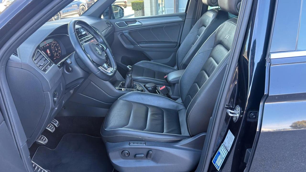 Volkswagen Tiguan 2.0 TDI SCR DSG 4MOTION R-LINE