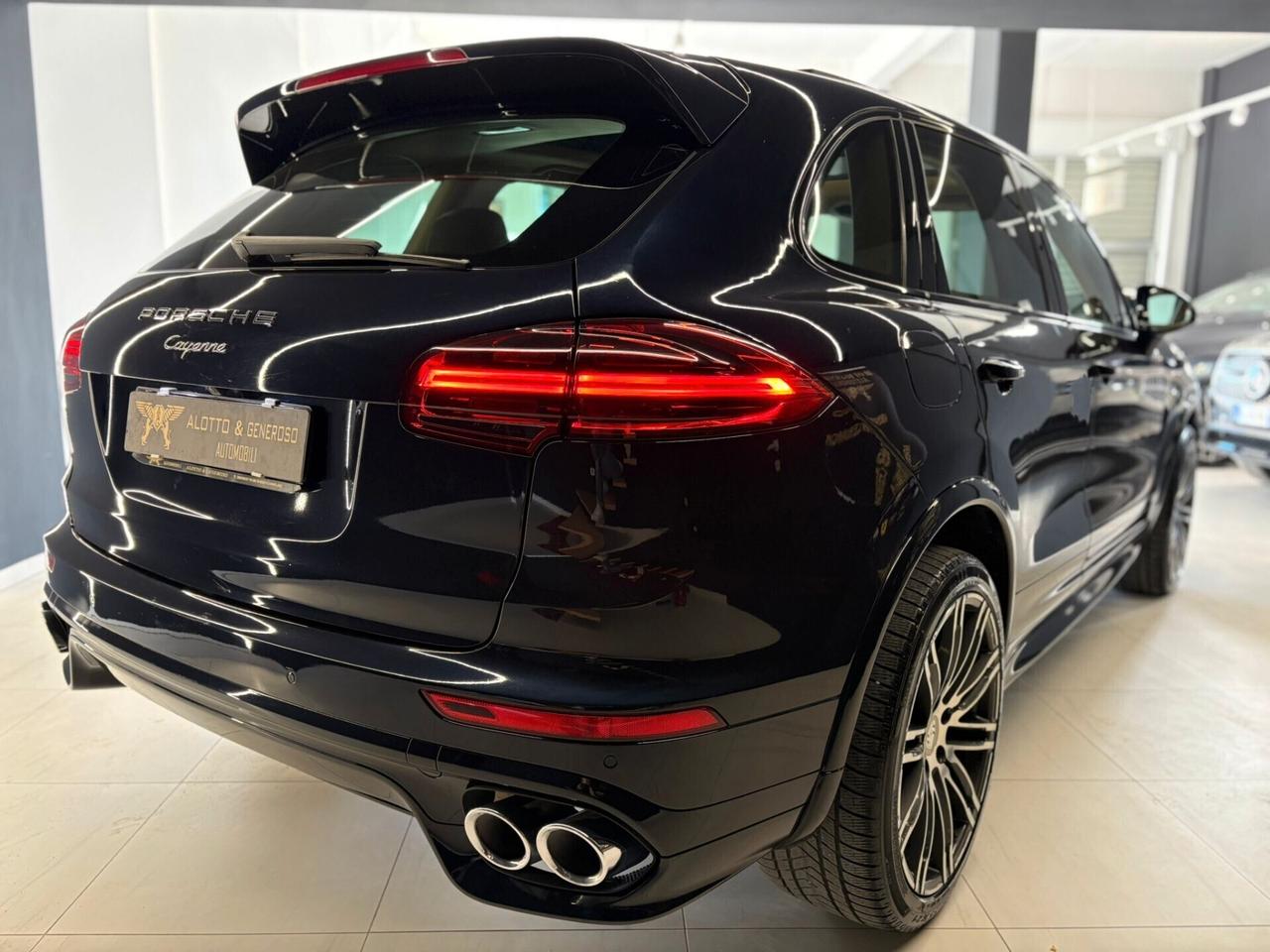 Porsche Cayenne 3.0 Diesel (TETTO,BOSE)