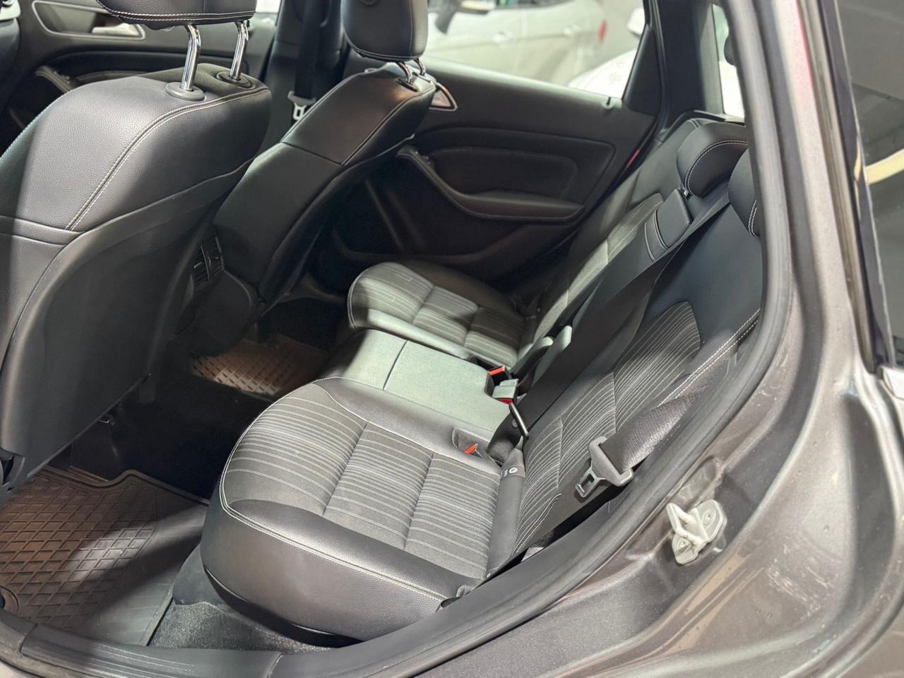 Mercedes-benz B 180 CDI Automatic Executive