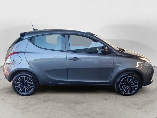 LANCIA Ypsilon 1.0 FireFly 5 porte S&S Hybrid Oro