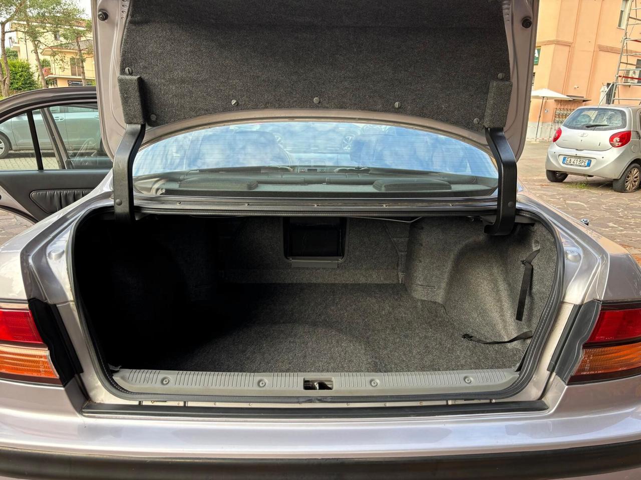 Nissan Maxima QX 2.0i V6 24V cat ASI e CRS