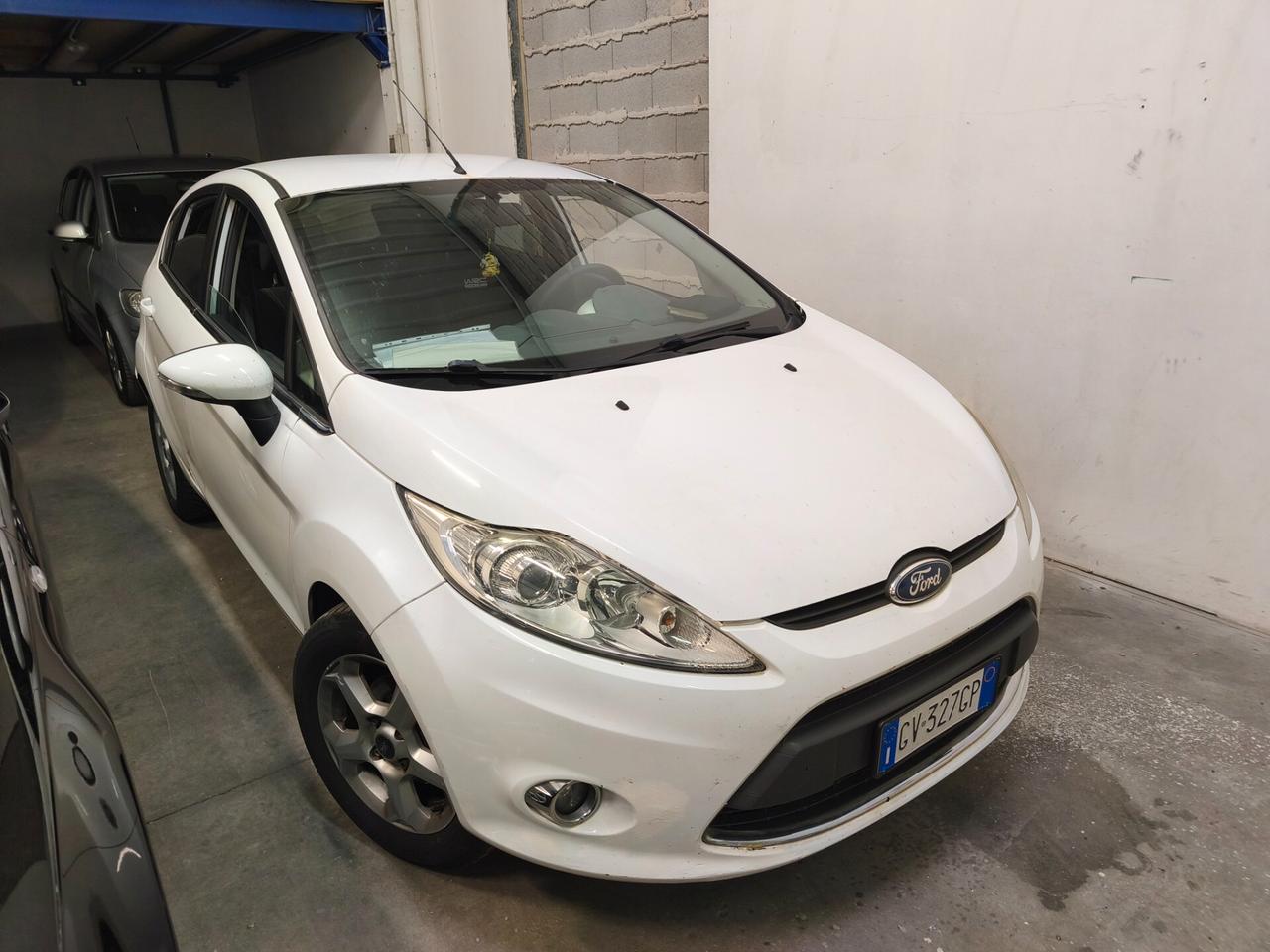 Ford Fiesta 1.4 TDCi 68CV neopatentati km117mila