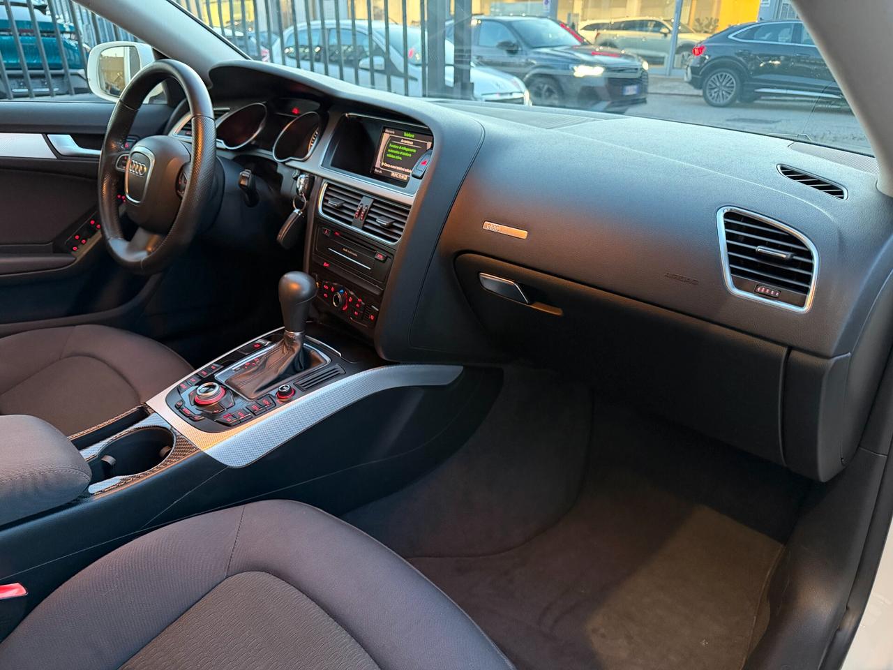 Audi A5 SPB 2.0 TDI 143 CV DISTRIBUZIONE OK