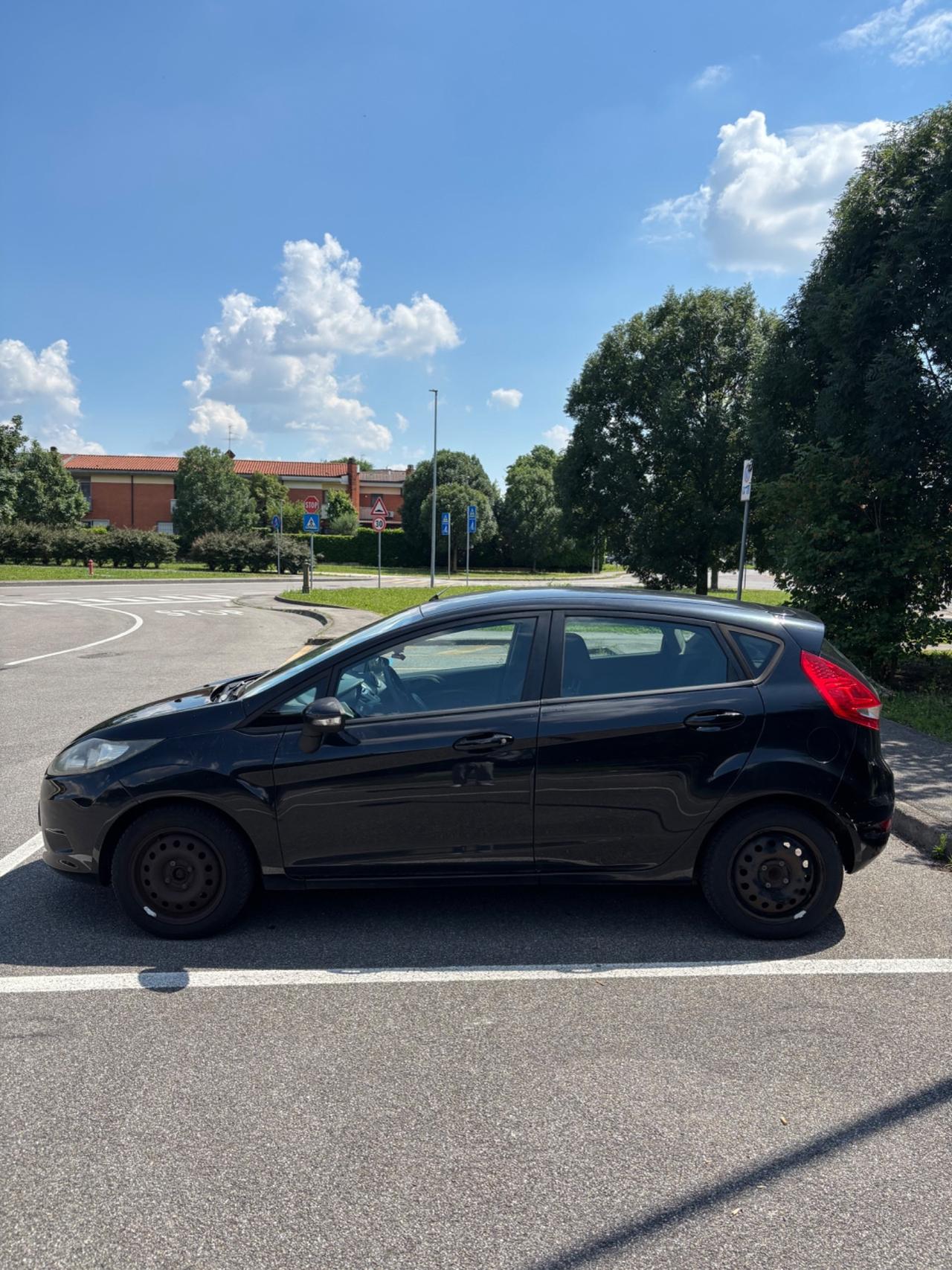 Ford Fiesta Fiesta+ 1.2 60CV