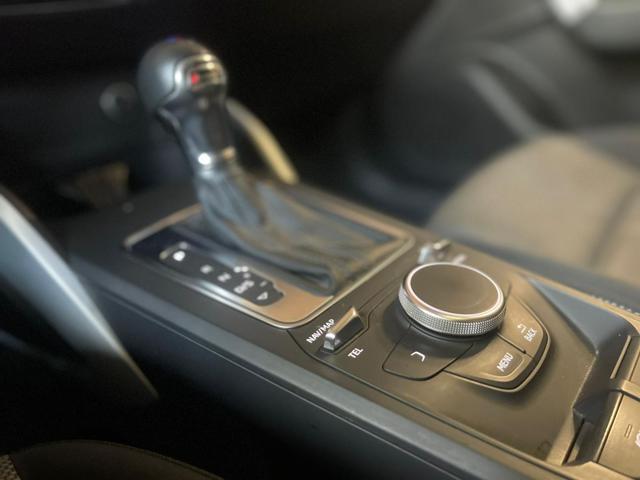 AUDI Q2 40 TFSI quattro S tronic S line Edition