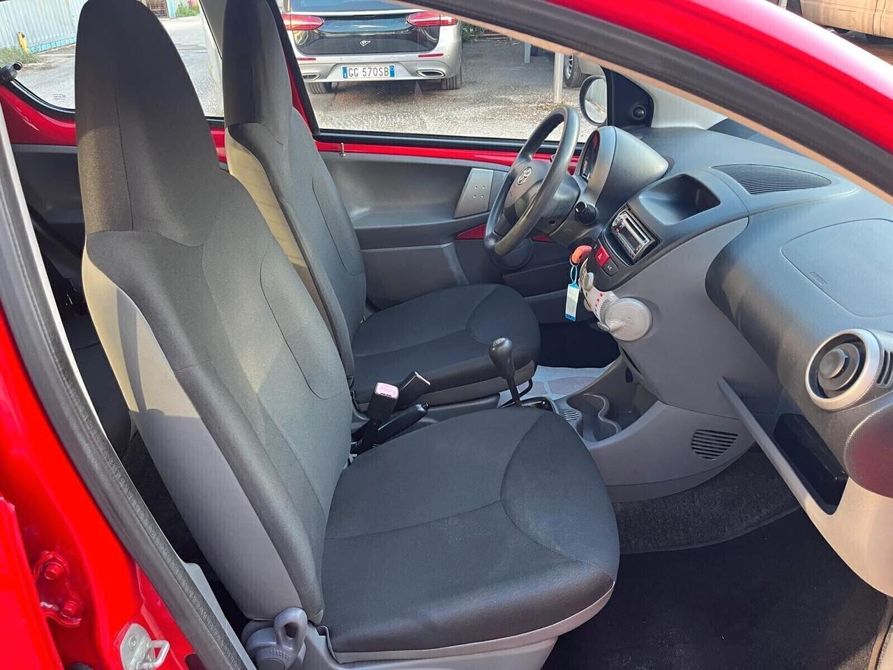 Toyota Aygo 1.0 68CV COMPRESO PASSAGGIO&GARANZIA