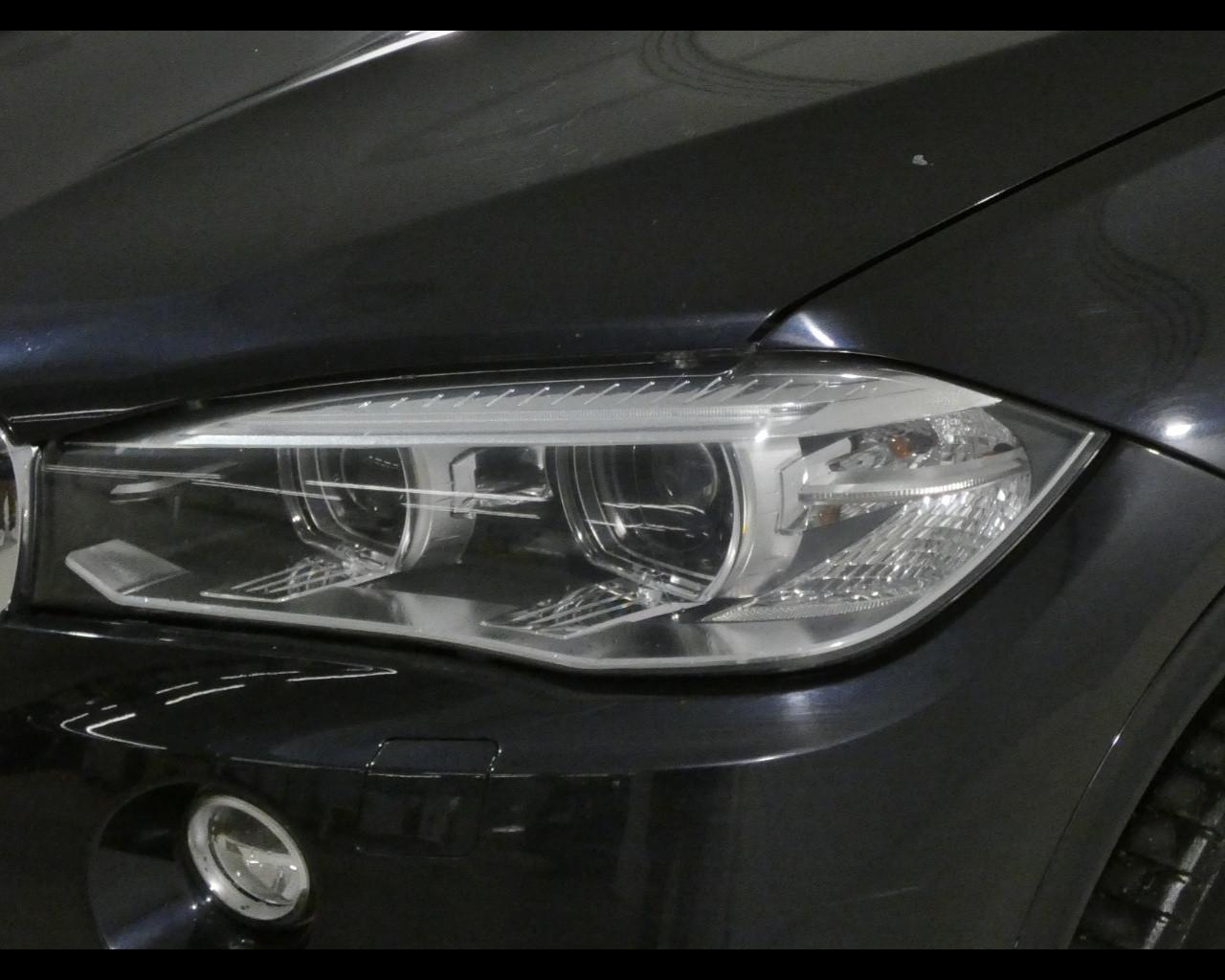 BMW X5 (F15/85) - X5 xDrive25d Business