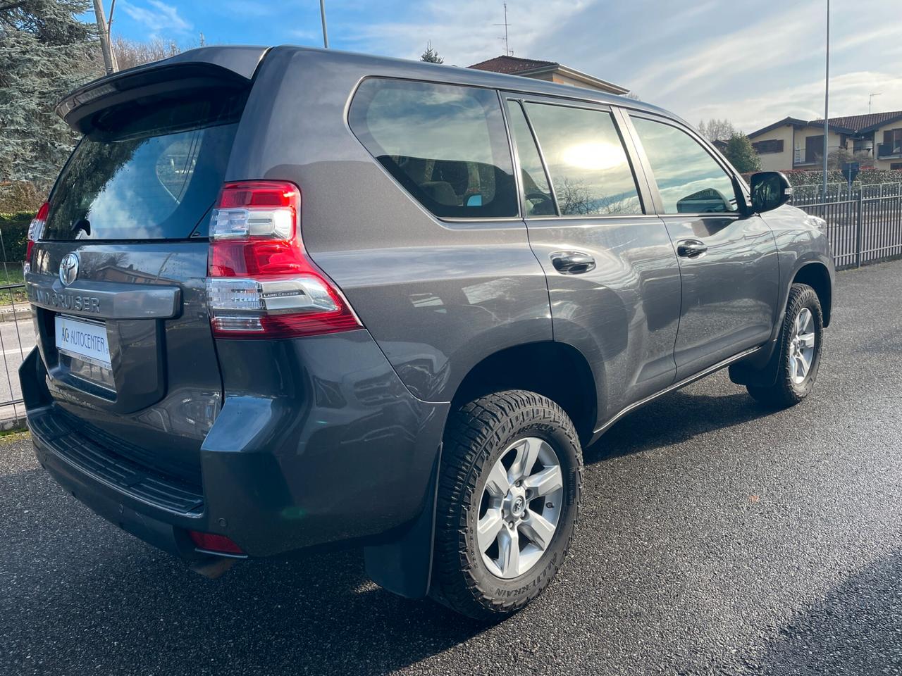 Toyota Land Cruiser 5p 2.8 d-4d Active 63.000 Km !!