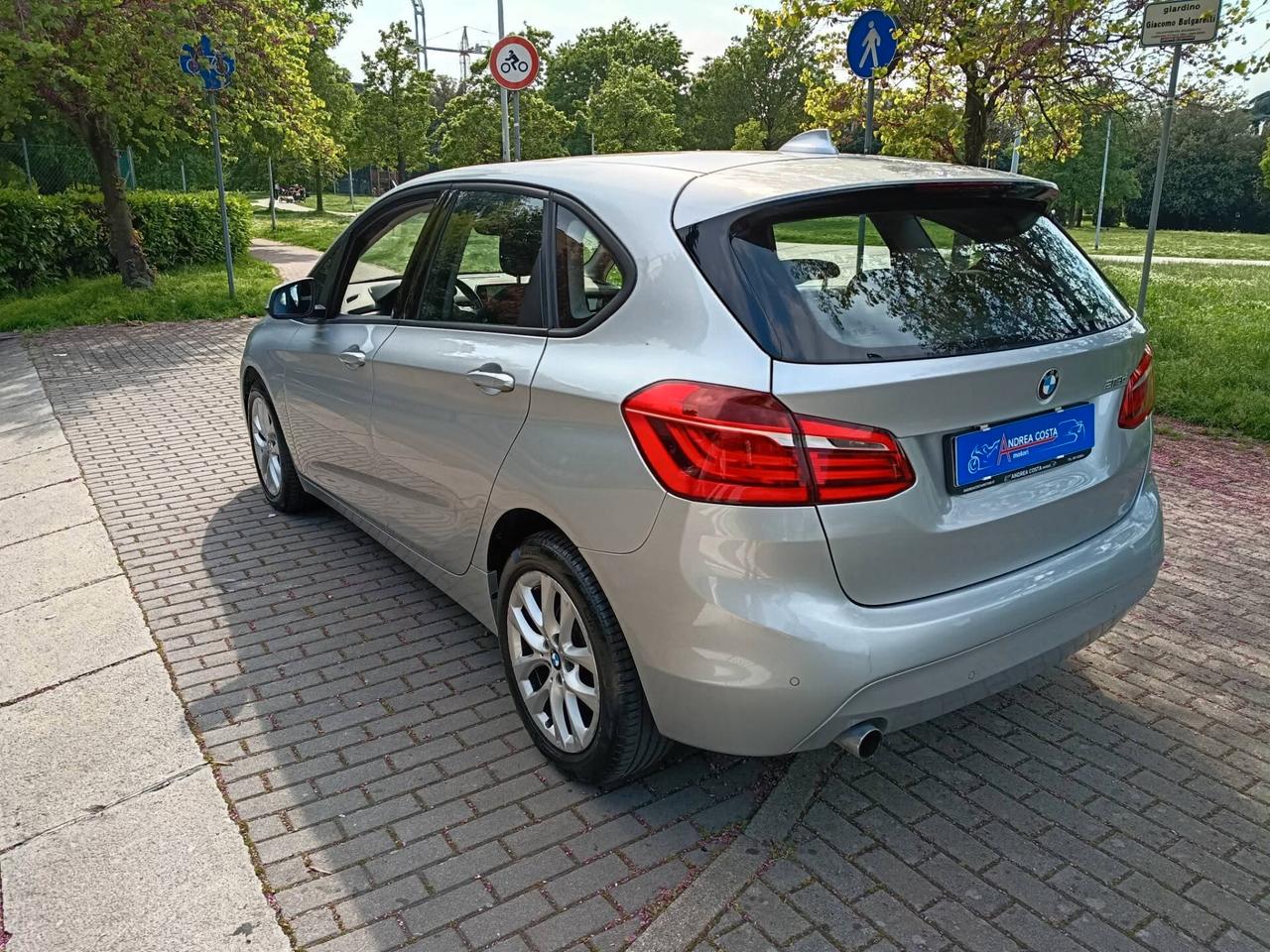 BMW 218 D Active Tourer Luxury anno 2016 km 47000 Vettura PERFETTA!