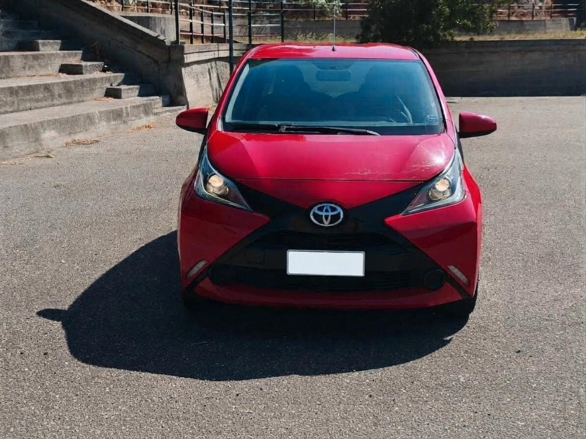 Toyota Aygo X 1.0 VVT-i 72 CV 5 porte Trend Air