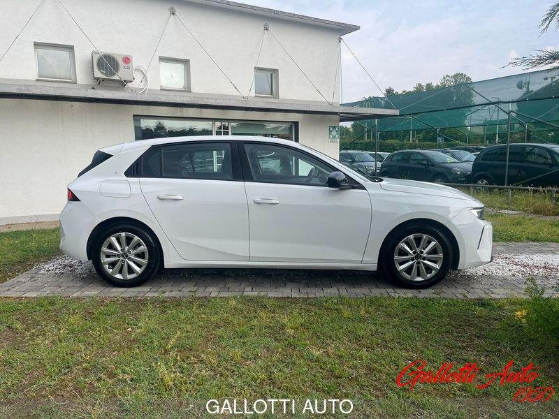 Opel Astra 1.2 Turbo 110 CV Edition