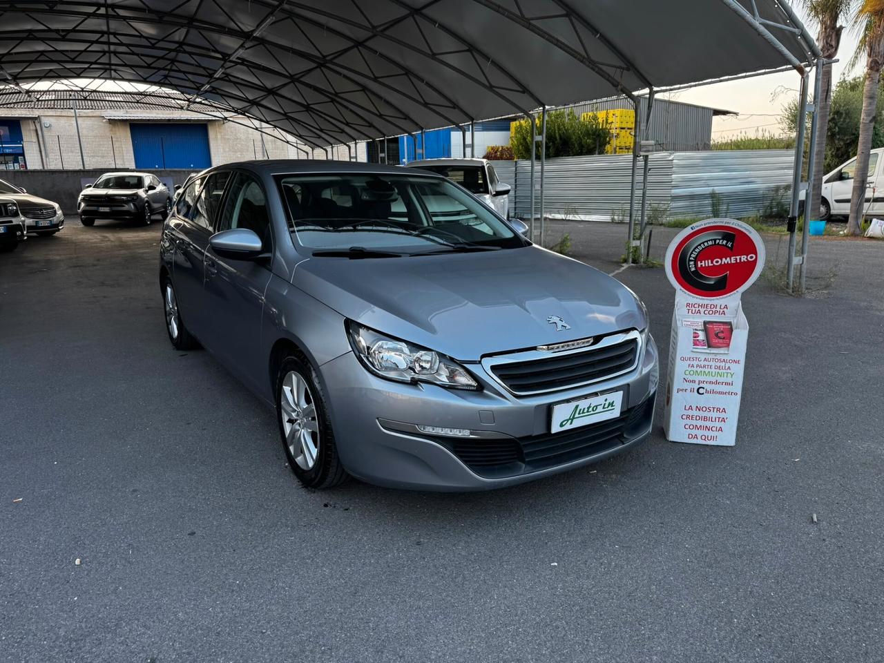 Peugeot 308 1.6 e-HDi 115 CV Stop&Start Active