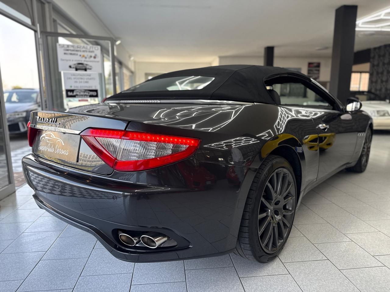Maserati GranCabrio 4.7 V8