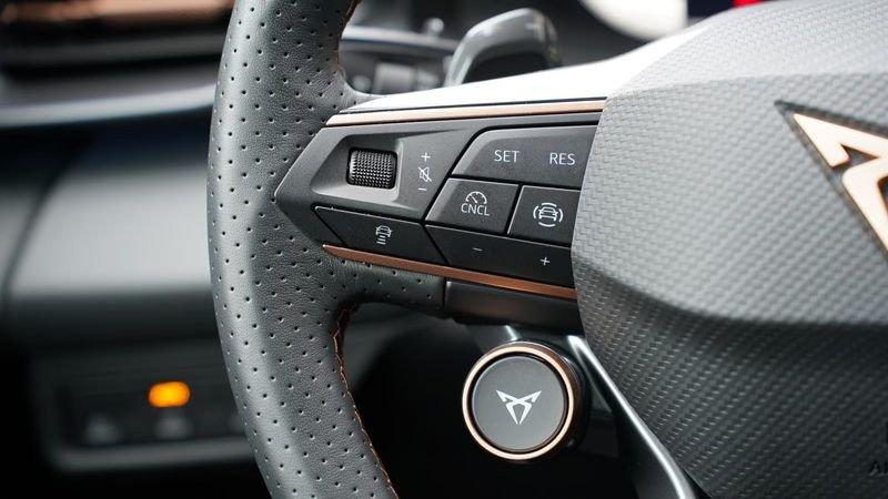 CUPRA Terramar 2.0 TSI 4Drive DSG VZ Tetto Gancio Camera