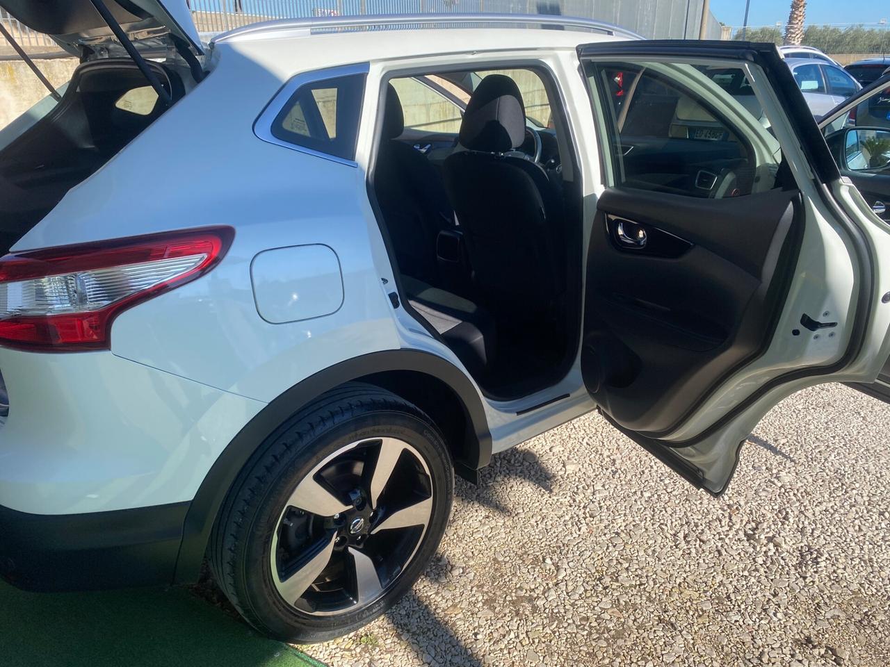 Nissan Qashqai 1.6 Dci Tekna 360 Cam