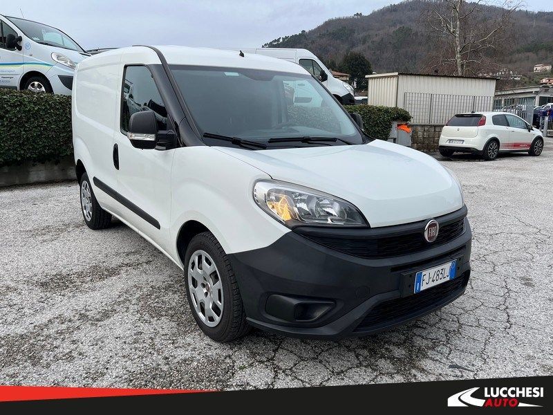 FIAT Dobl�� 1.4 T-Jet Natural Power PC-TN Cargo Lamierato