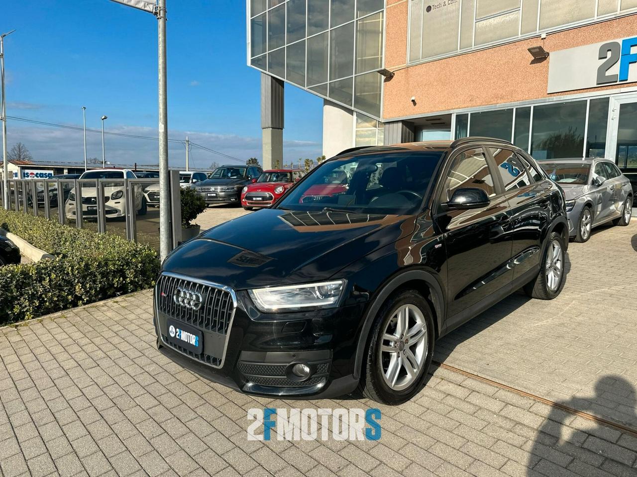 Audi Q3 2.0 TDI 140 CV S-LINE S-TRONIC