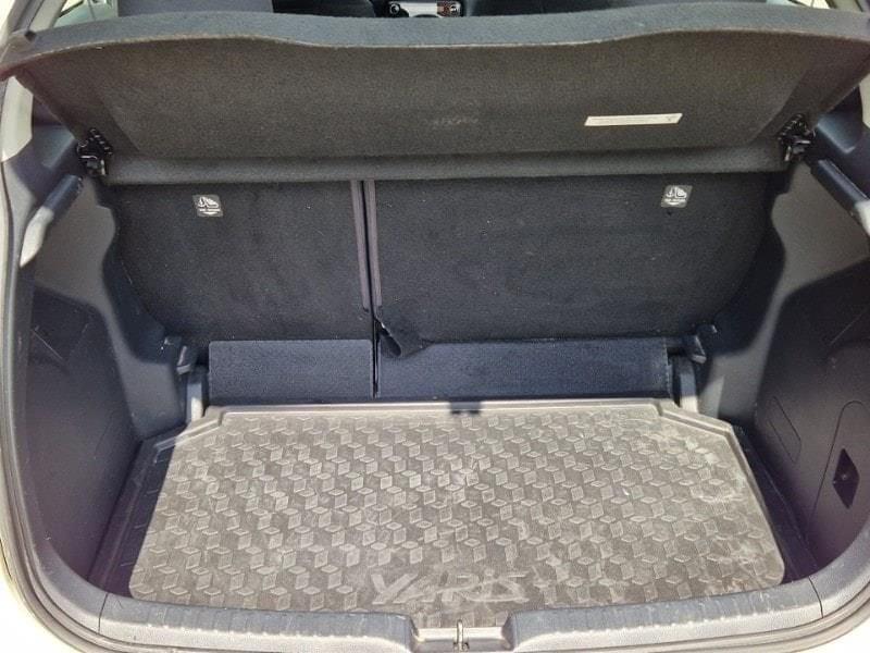 Toyota Yaris 4ª serie 1.5 Hybrid 5 porte Trend