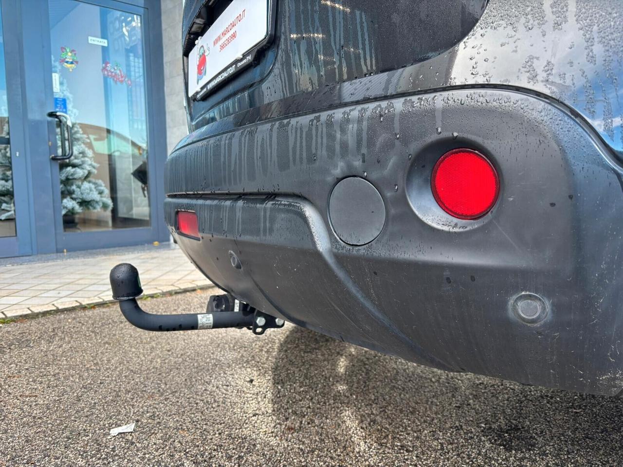 Nissan Qashqai 1.5 Diesel Gancio Traino Neopatentati