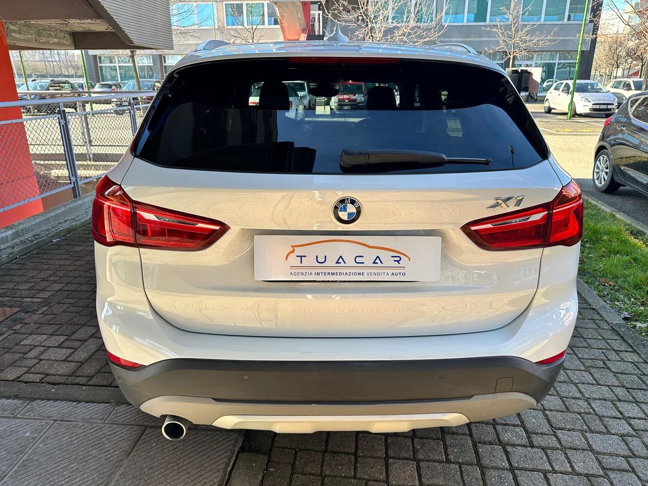 Bmw X1 Business 16 d