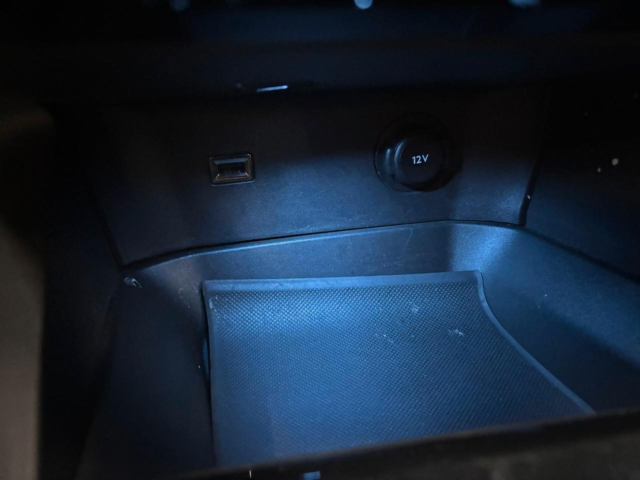 Peugeot 3008 1.5 BlueHDi 130 S&S EAT8 Allure