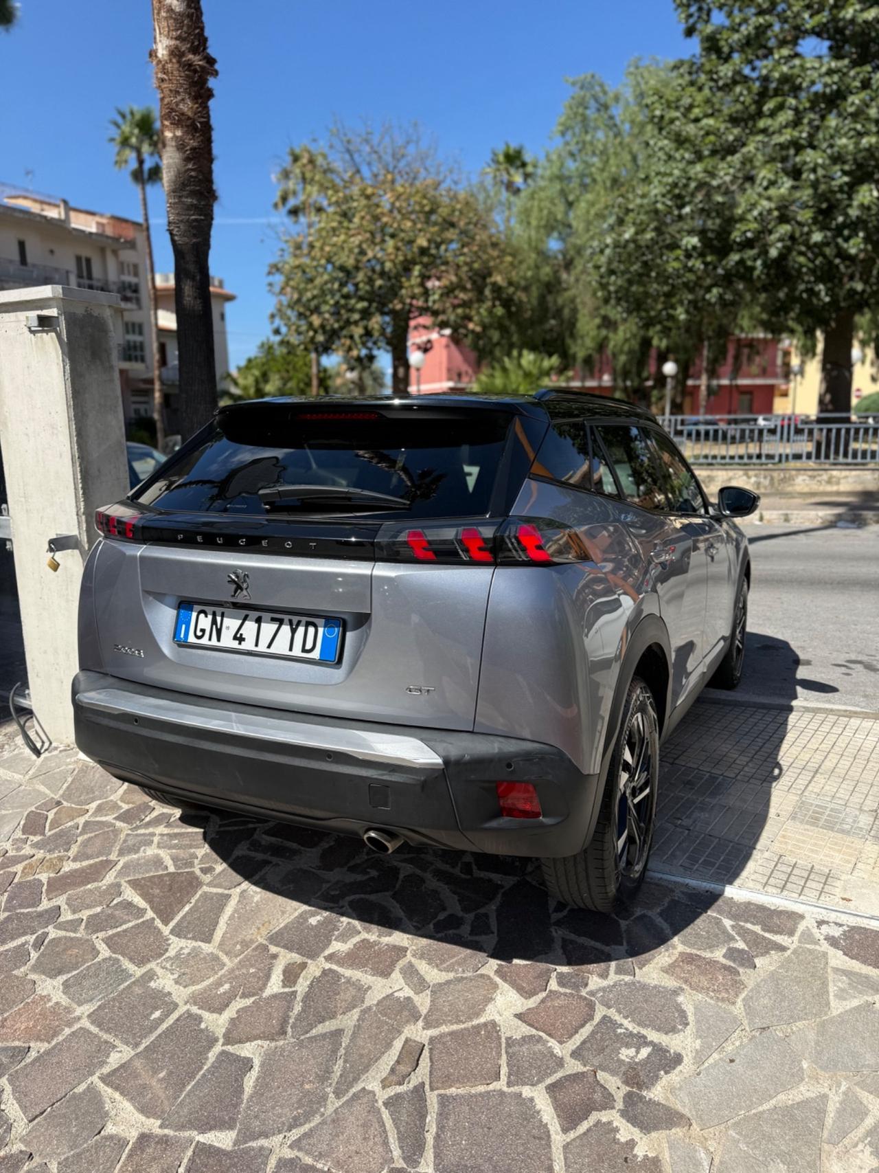 Peugeot 2008 BlueHDi 130 S&S EAT8 GT