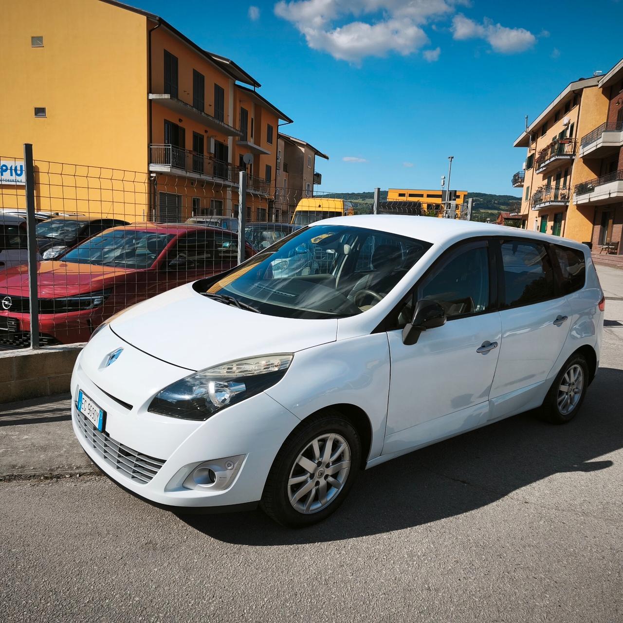 Renault Scenic Scénic 1.9 dCi 130CV Luxe 7 posti