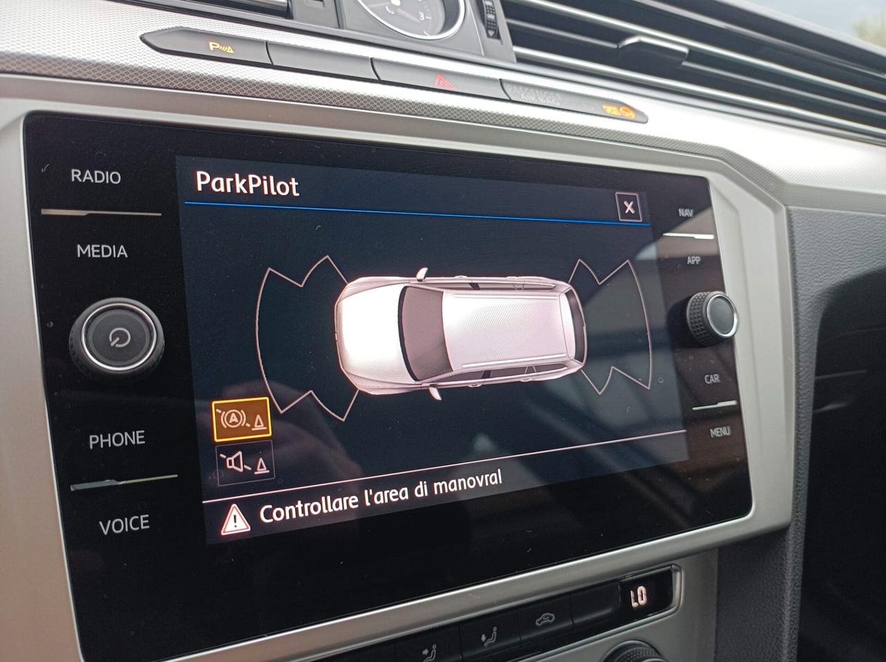 Volkswagen Passat Variant 2.0 TDI DSG Executive BlueMotion Tech.
