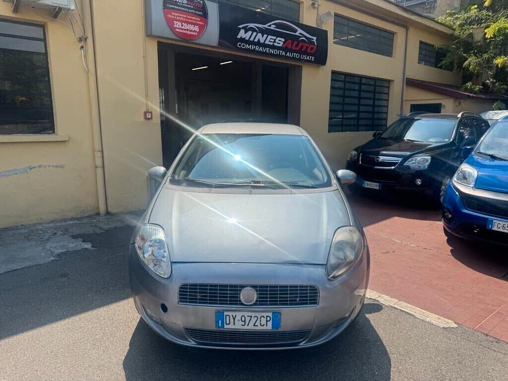 Fiat Grande Punto 1.4 GPL/ BENZINA NEOPATENTATI
