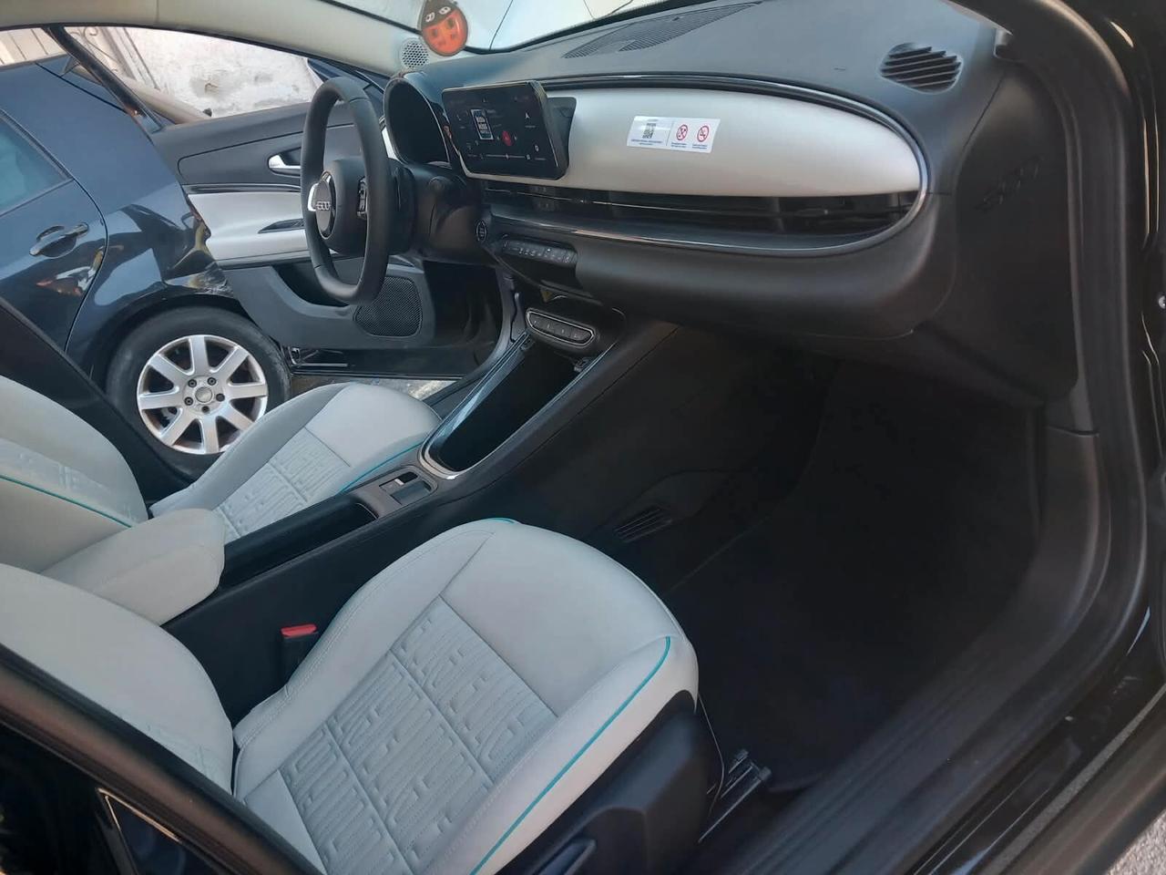 600 Hybrid 110 CV DCT MHEV La Prima II