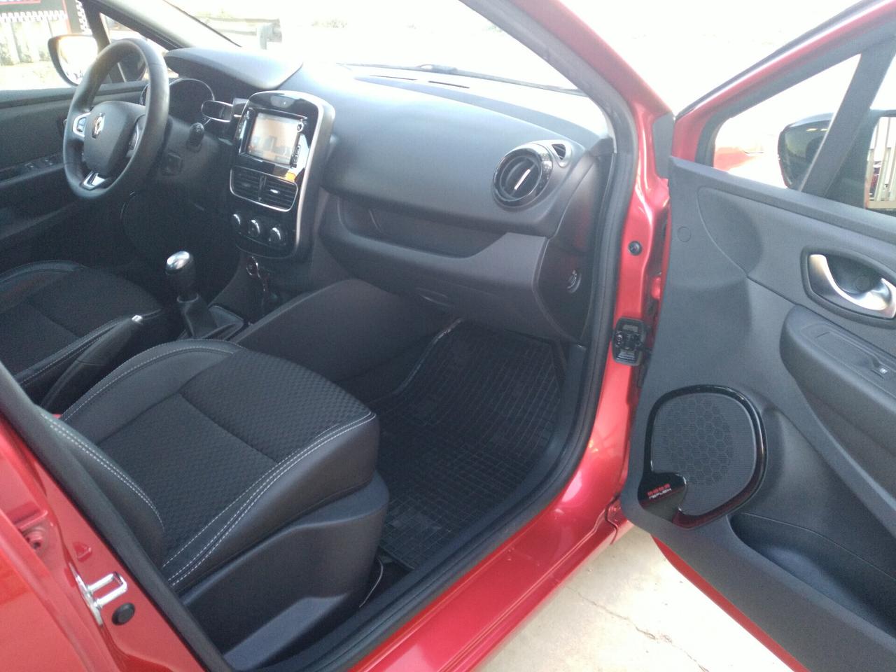 Renault Clio Sporter dCi 8V 90 CV Moschino Life