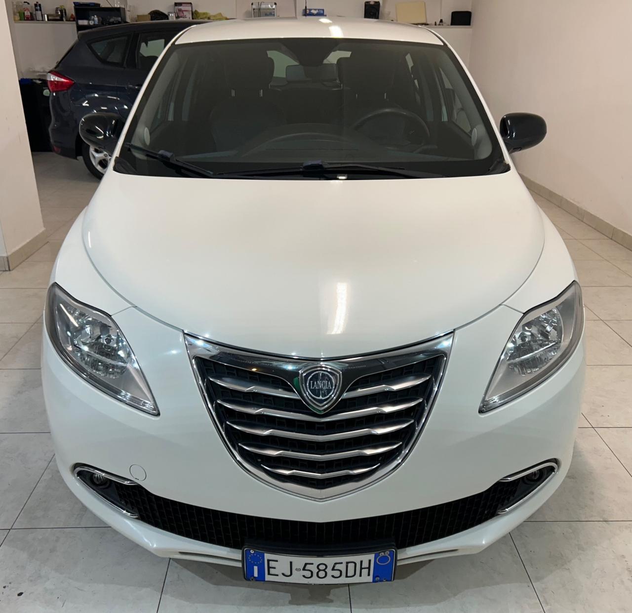 Lancia Ypsilon 1.3 MJT 70 kw 2011 EURO5B