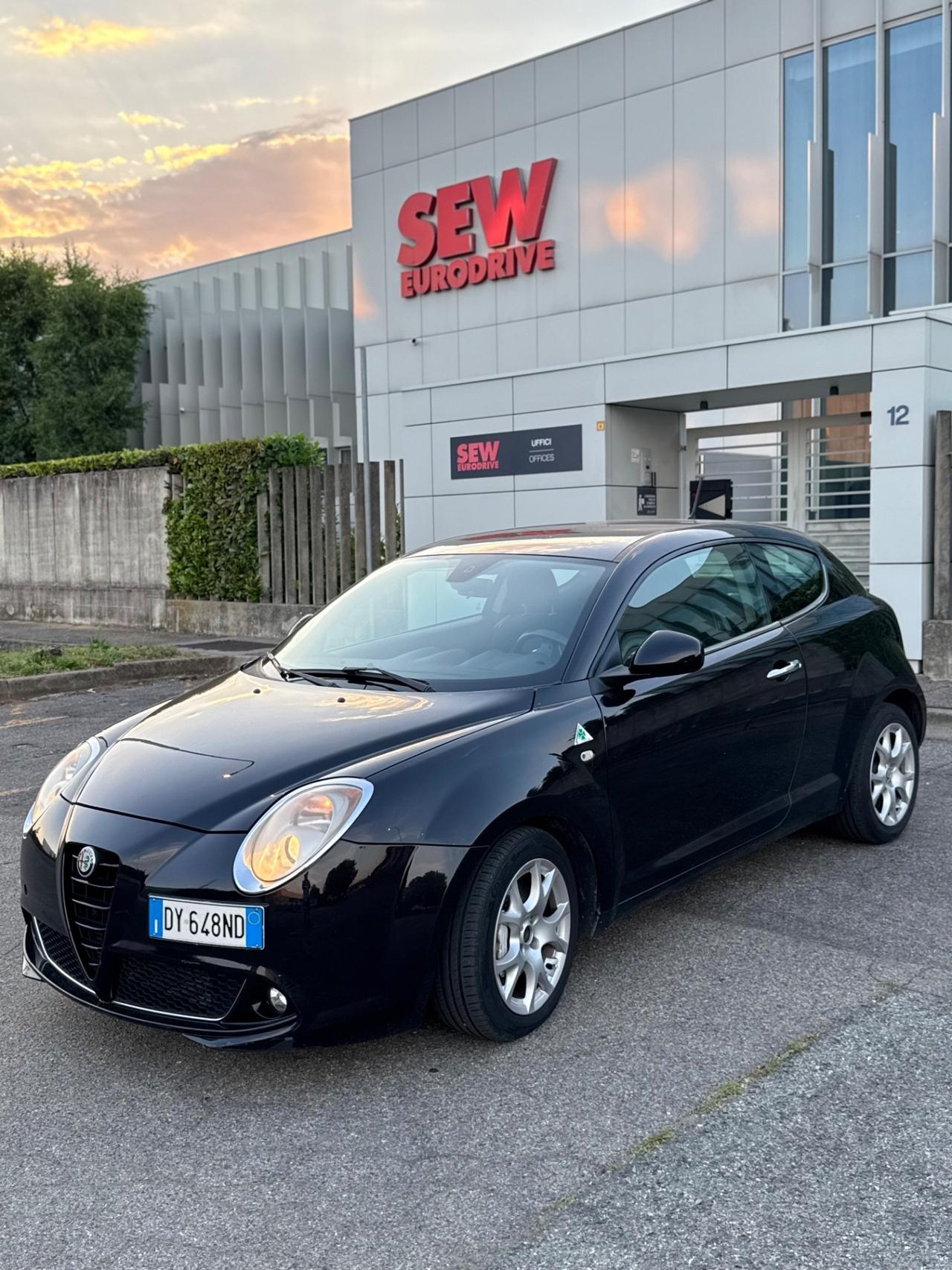 Alfa Romeo MiTo 1.4 T 155 CV Distinctive Sport Pack