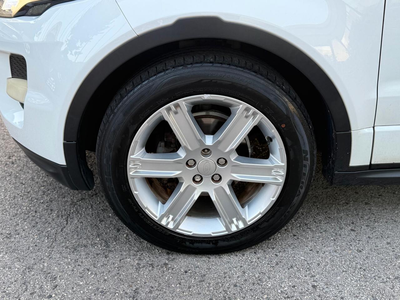 Land Rover Range Evoque 2.2 Sd4 5p. Prestige