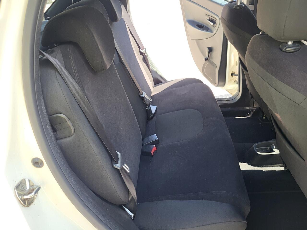 LANCIA Y 1,3 Mjet PLATINUM-UNICA PROPR-4 REVISIONI