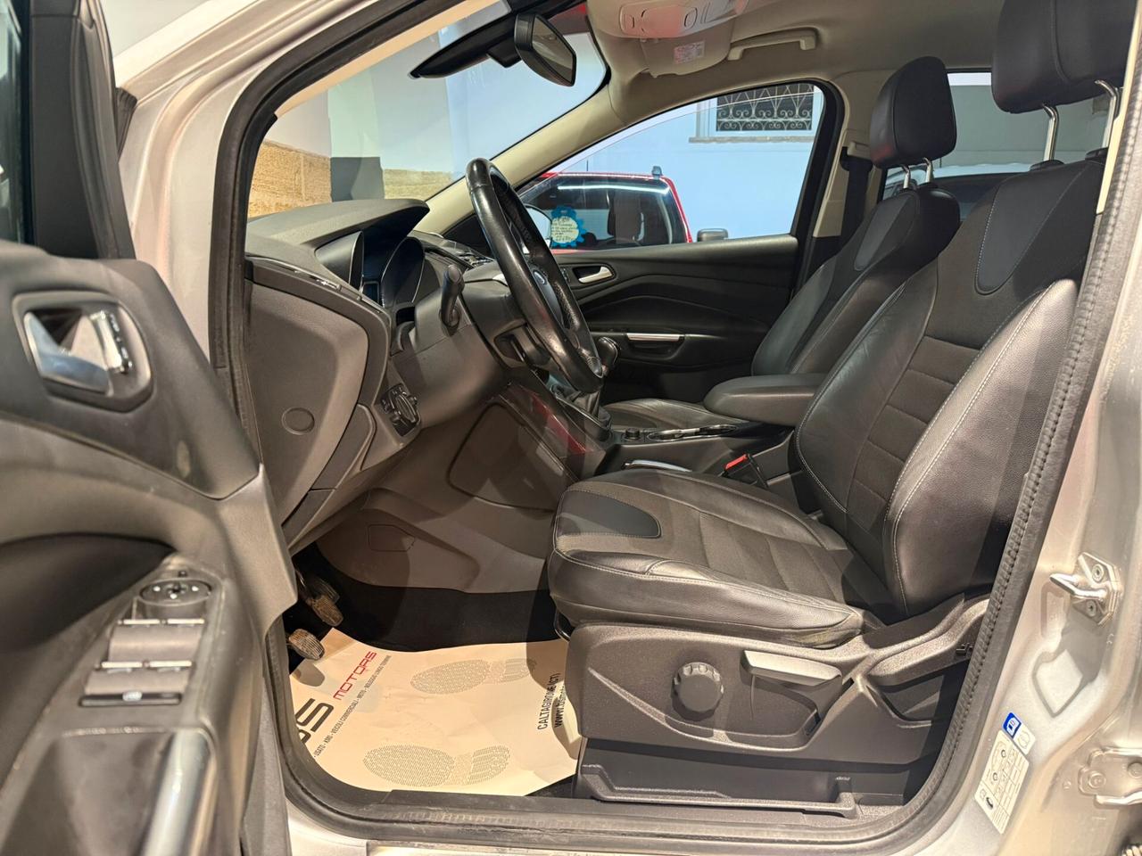 Ford Kuga 2.0 TDCI 120 CV S&S 2WD Titanium