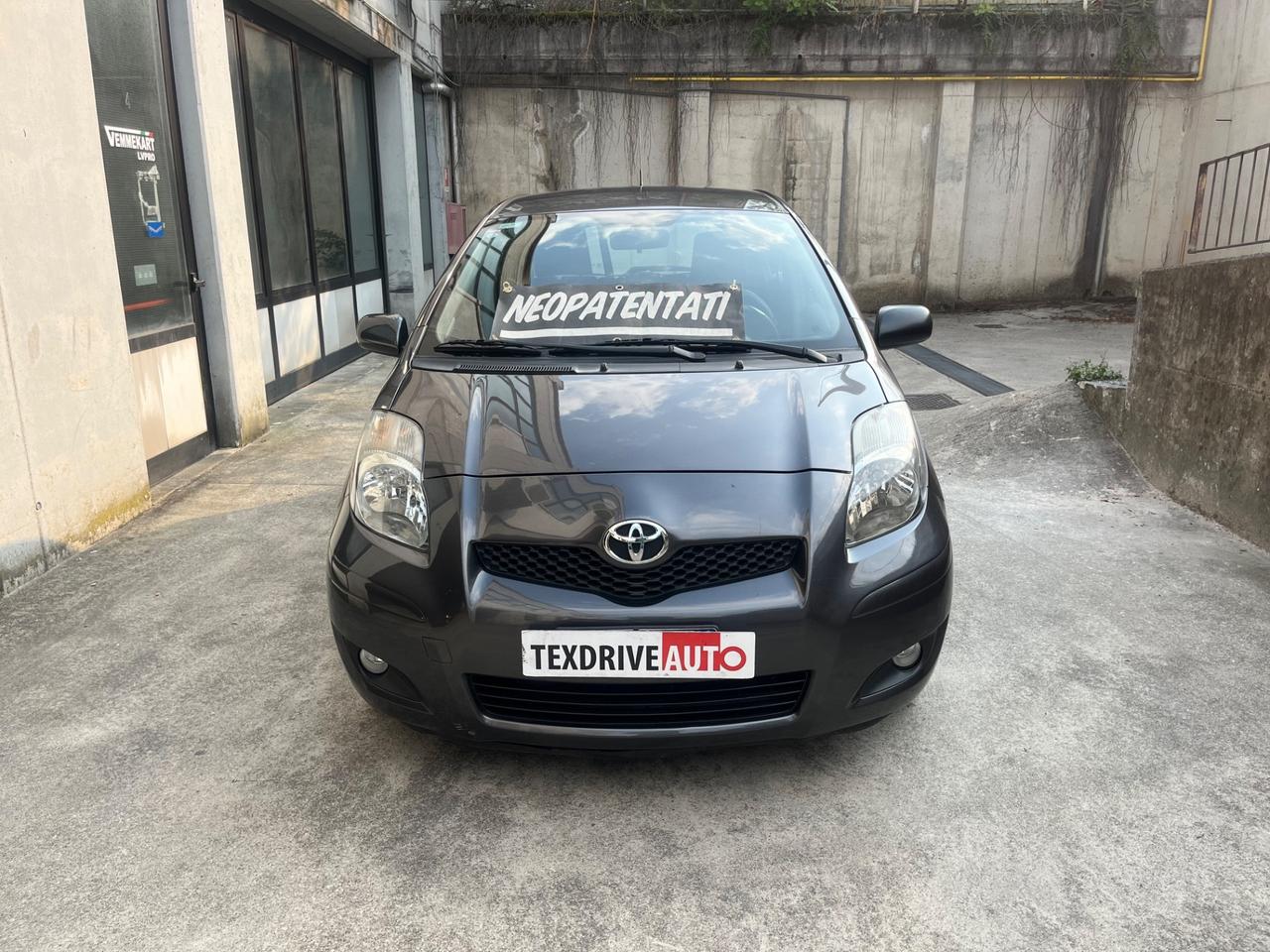 Toyota Yaris 1.3 5 porte Sol