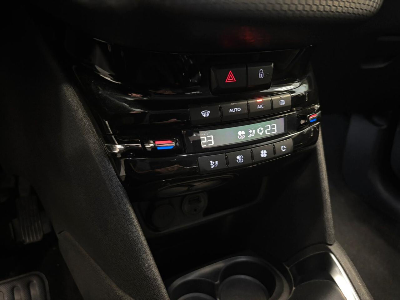 Peugeot 208 1.5 BlueHDi 75 5 porte Allure