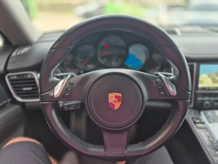 Porsche Panamera 3.0 Diesel